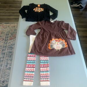 Bundle of 4T leggings & 2 Tops for Thanksgiving and Halloween